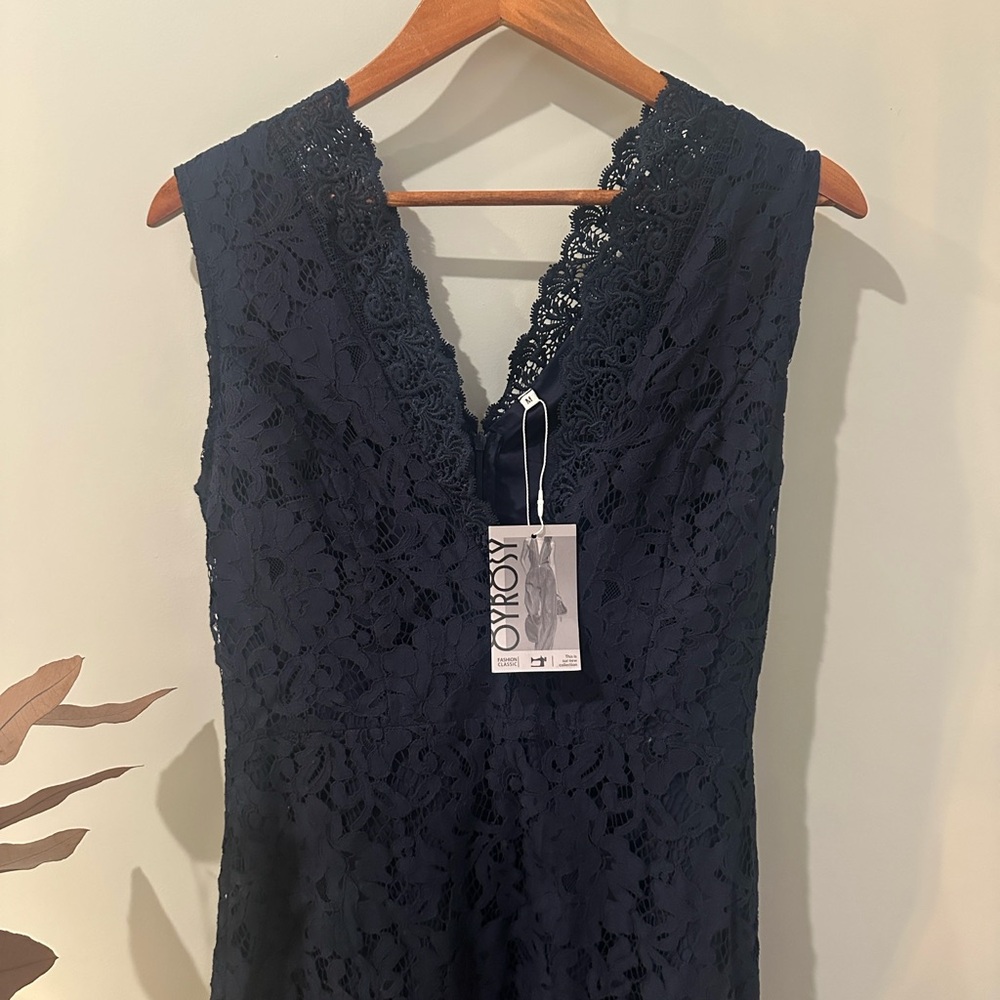 Elegant Black Lace Dress